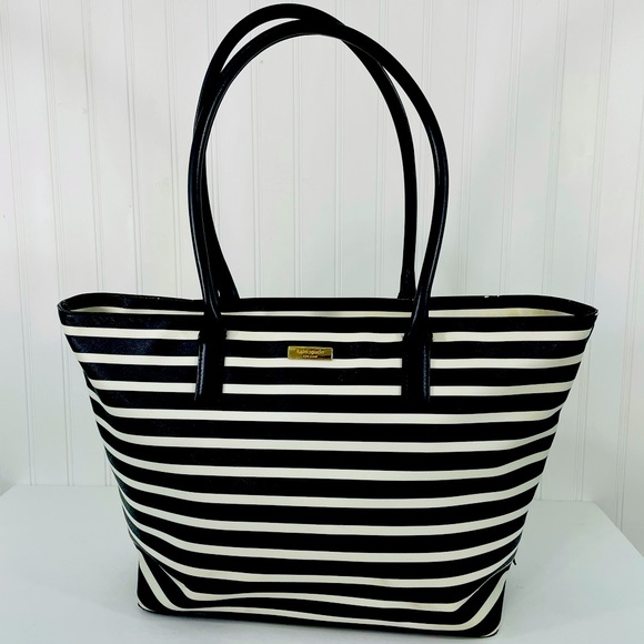kate spade Kate Spade Tote. Black and white